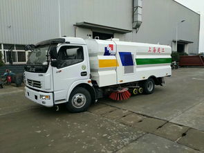 高效清潔，守護城市環(huán)境——東風多利卡掃路帶灑水車在城市道路清潔中的應(yīng)用